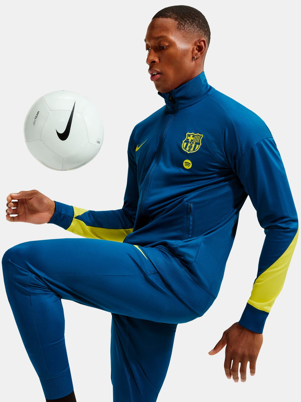 Tracksuit FC Barcelona 25/26 Fourth Kit