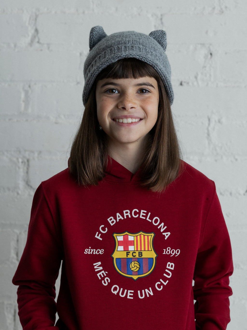 Red Hoodie with Barça Crest - Junior
