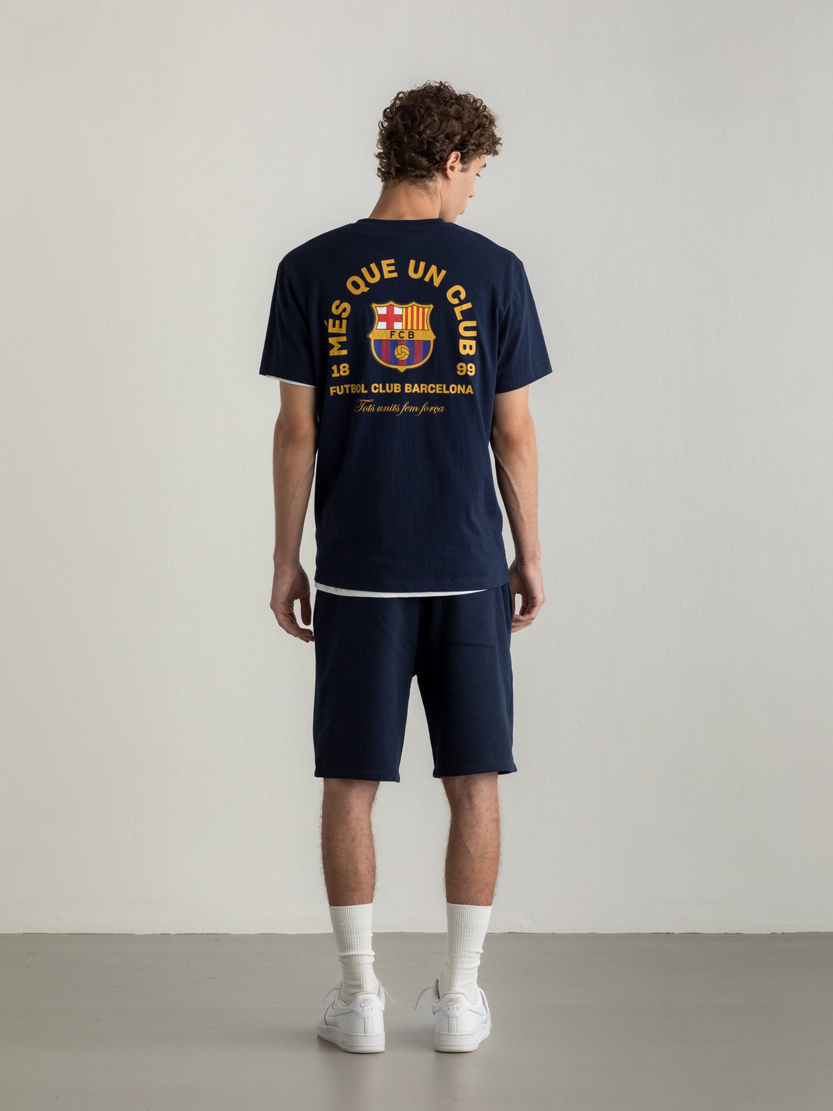 T-shirt Core Navy MÉS QUE UN CLUB