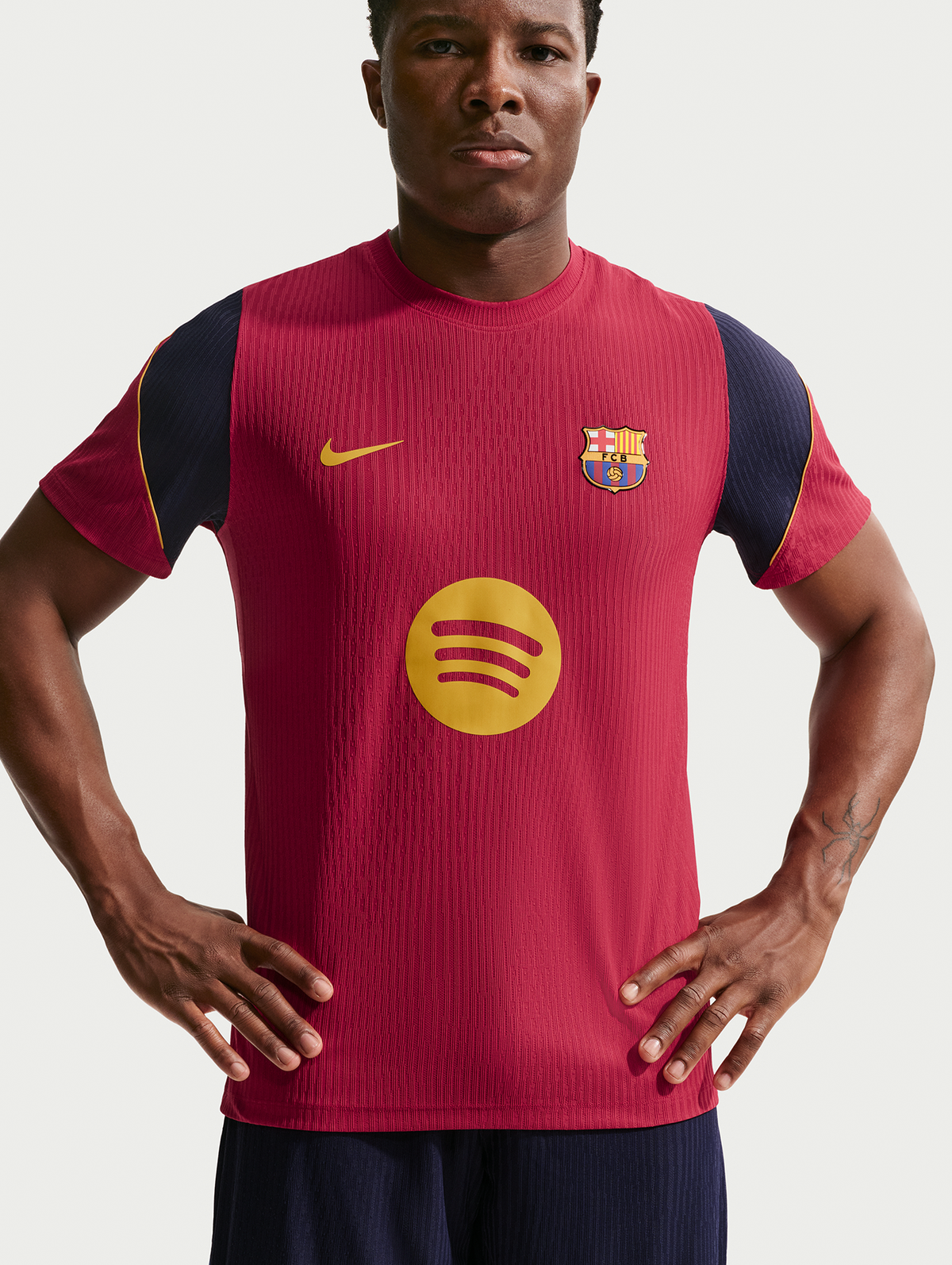 Men's training shirt FC Barcelona - Player Edition 26/27