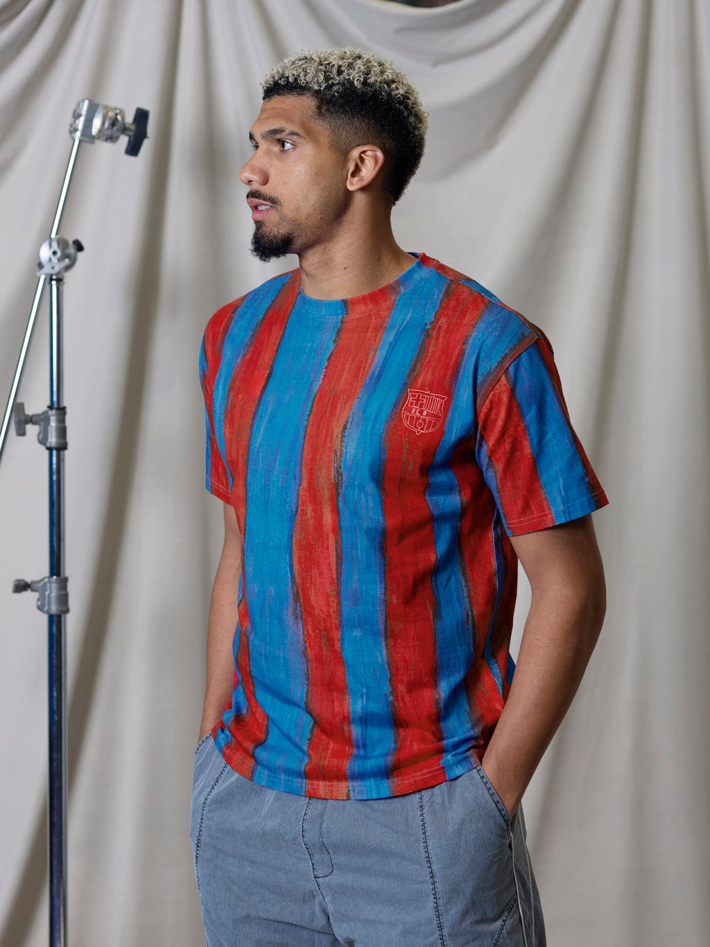 T-Shirt FC Barcelona x LCDC – Blaugrana al vent