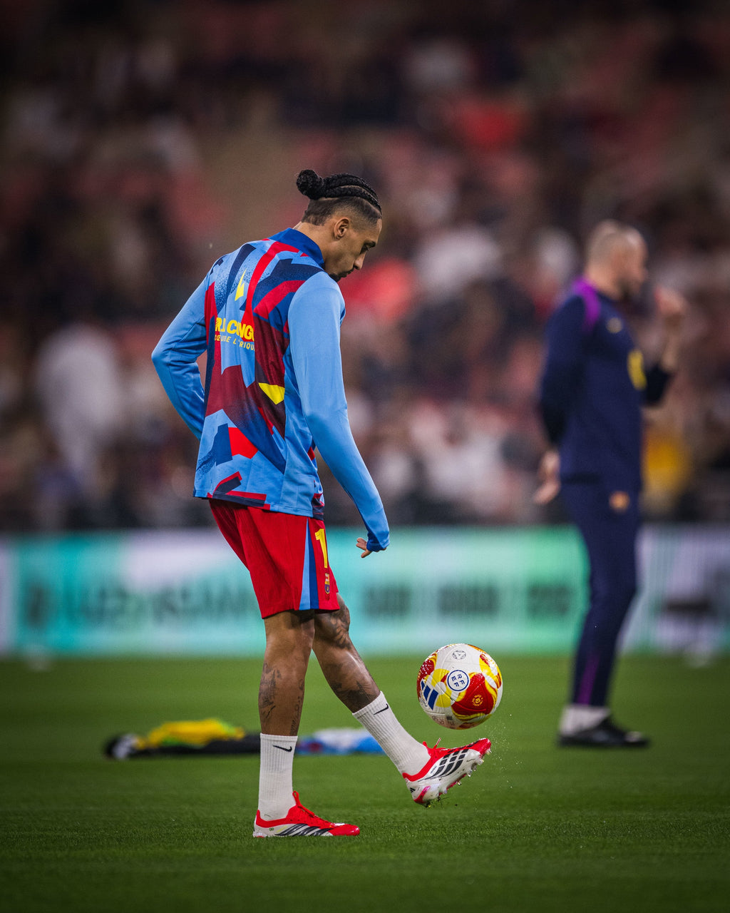 Pre-Match sweatshirt FC Barcelona fourth 25/26