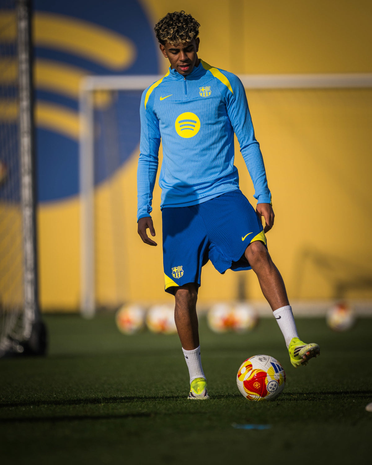 Training sweatshirt FC Barcelona 25/26 Fourth Kit - Player’s Edition